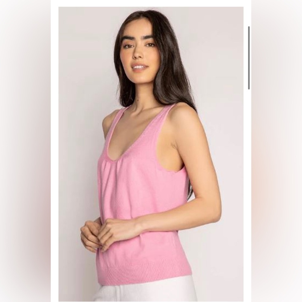 NWT P.J Salvage pink sleeveless lounge tank 
Size medium 🌸🌹🌸 J